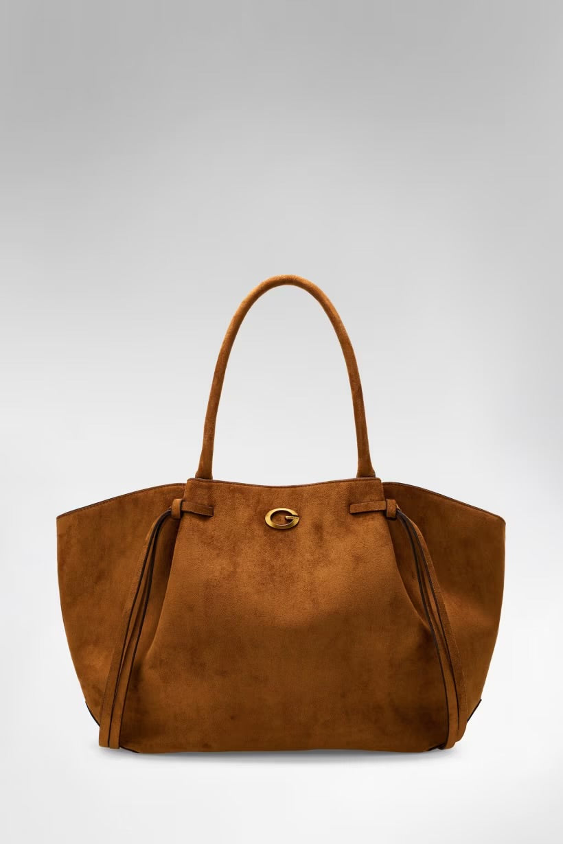 Mala GUESS