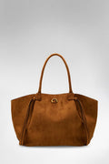 Mala GUESS