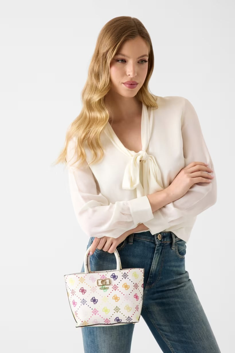 Mala GUESS