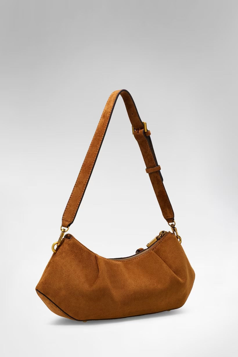 Mala GUESS