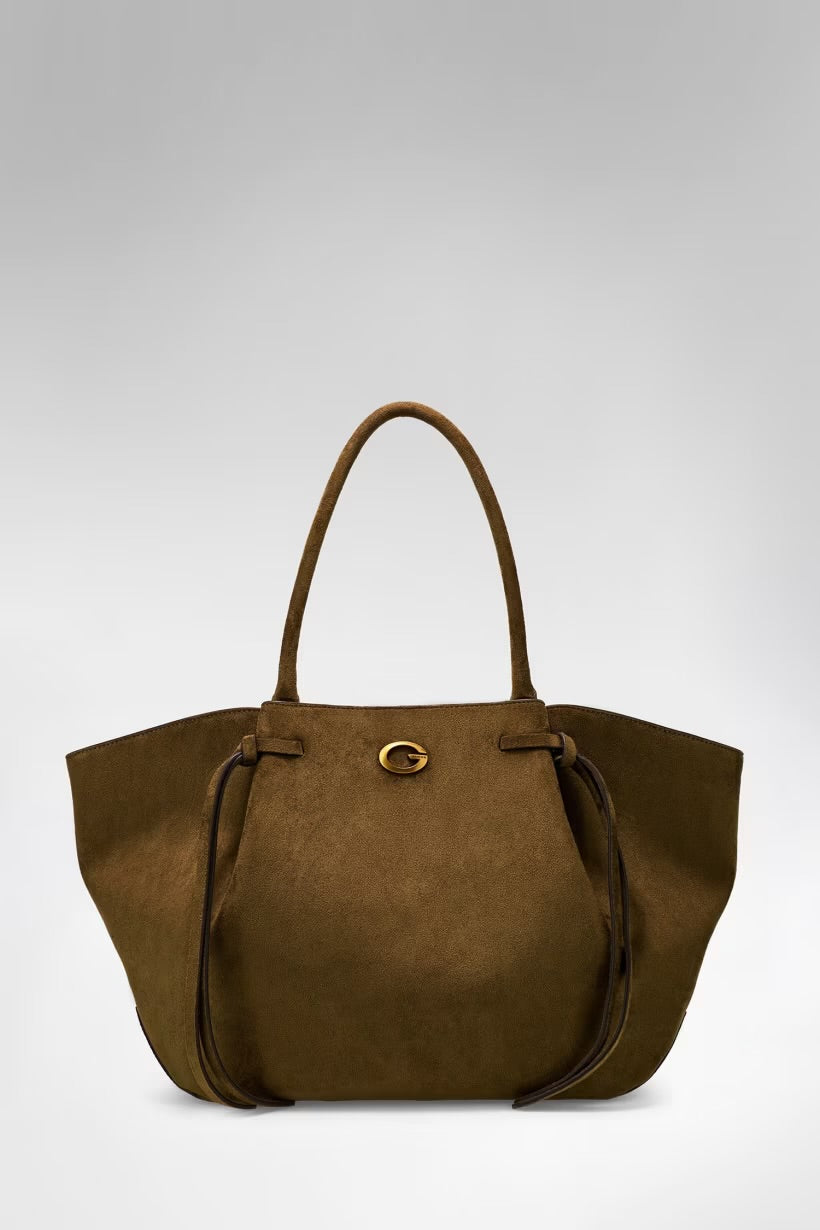 Mala GUESS