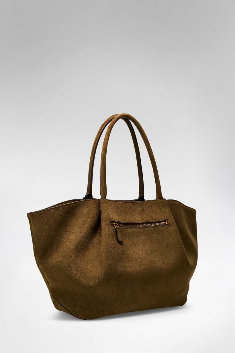 Mala GUESS